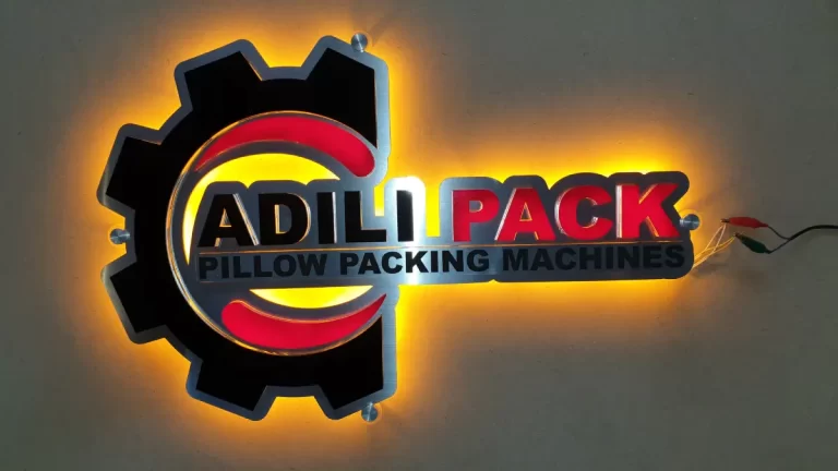 تابلو پلاستیک ADILI PACK