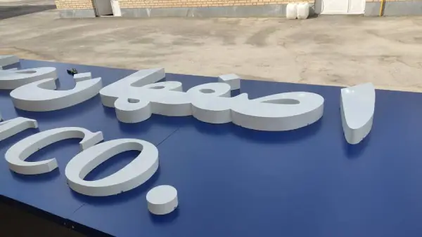 تابلو فلزی اصفهان صبا شیمی