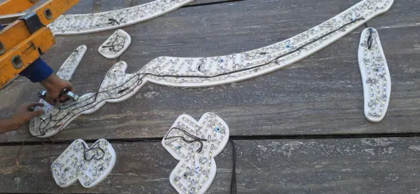 تابلو چنلیوم ساختمان اسپیناس